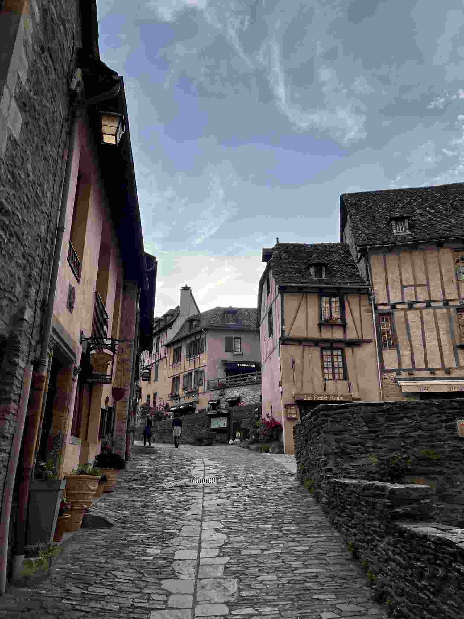 Conques